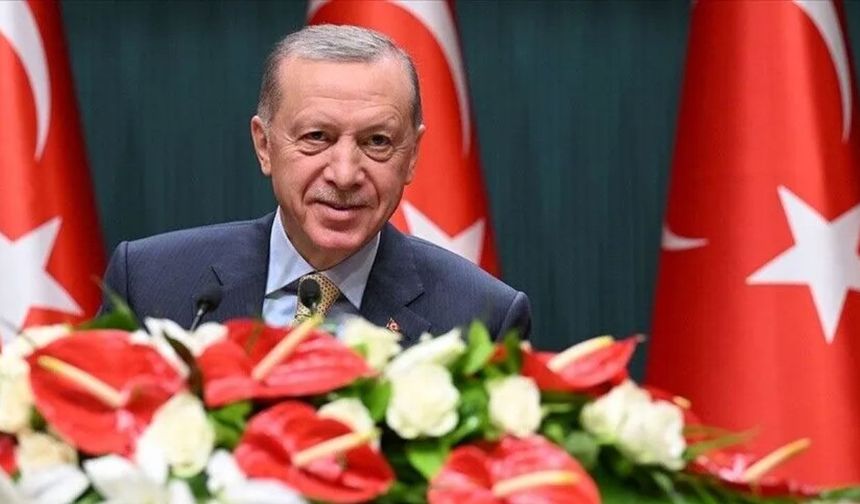 ÜNİVERSİTE EĞİTİMİNE BAŞLAYACAK GENÇLERİMİZİ TEBRİK EDİYORUM