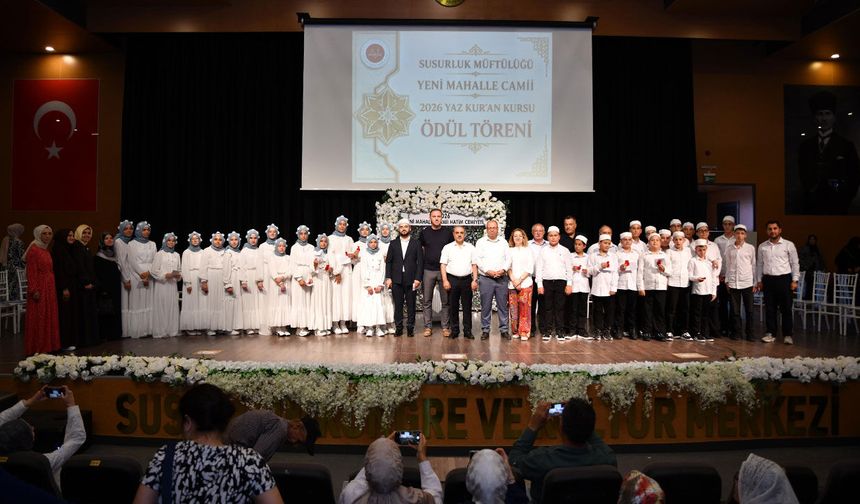 Susurluk'ta Yaz Kur'an Kursları Kapanış Programı düzenlendi