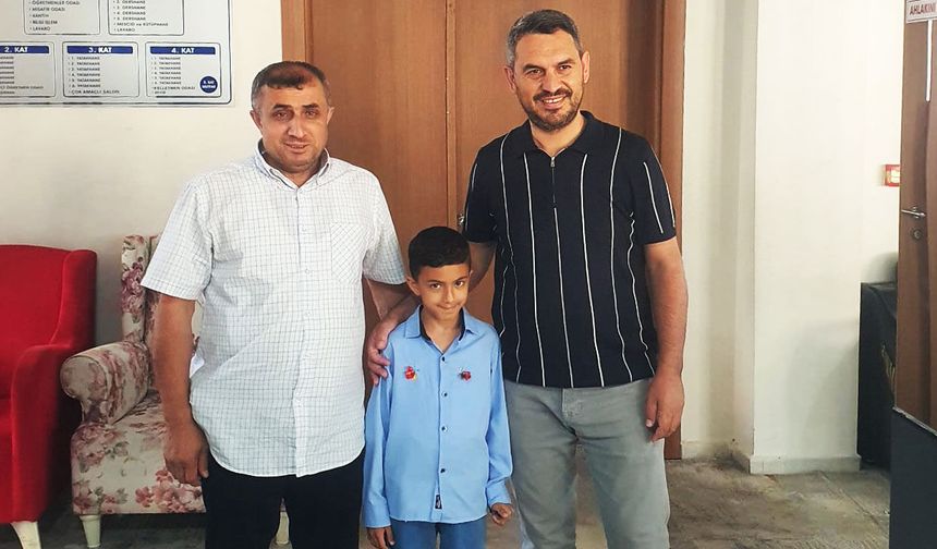8 YAŞINDA HAFIZ OLDU