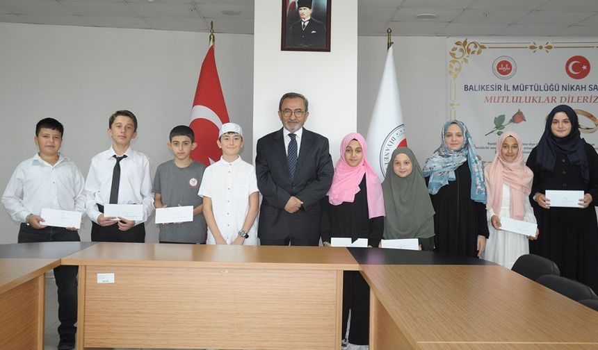 Balıkesir’de Kur’an kursu öğrencileri yarıştı