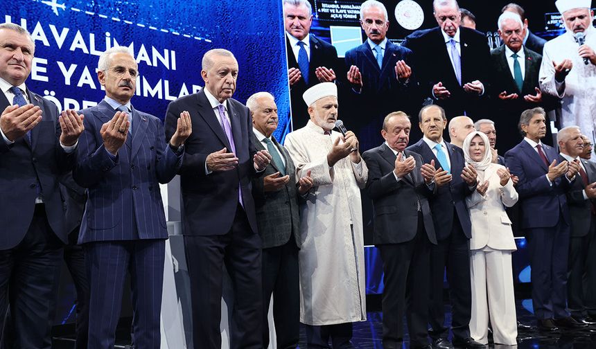 İstanbul Havalimanı'nda 4. Pist dualarla hizmete alındı