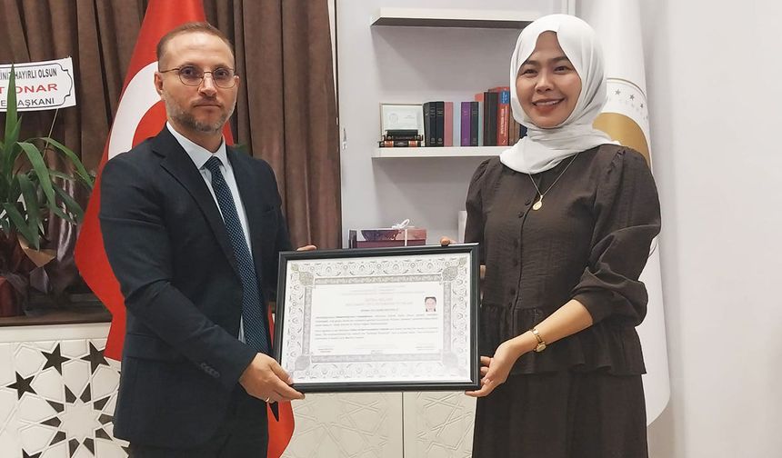 Vietnamlı kadın Simav'da Müslüman oldu