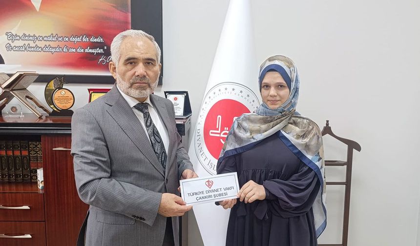 Bölgede dereceye giren hafız ödüllendirildi