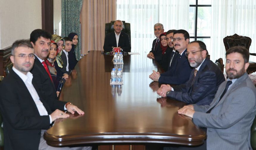 Vali Hatipoğlu, din görevlilerini kabul etti