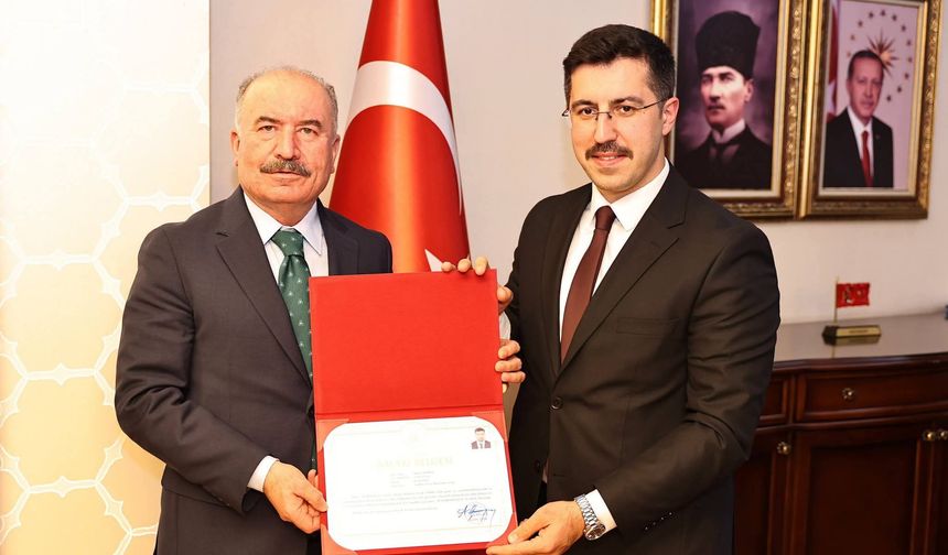 DİN GÖREVLİSİ KAYMAKAM OLDU