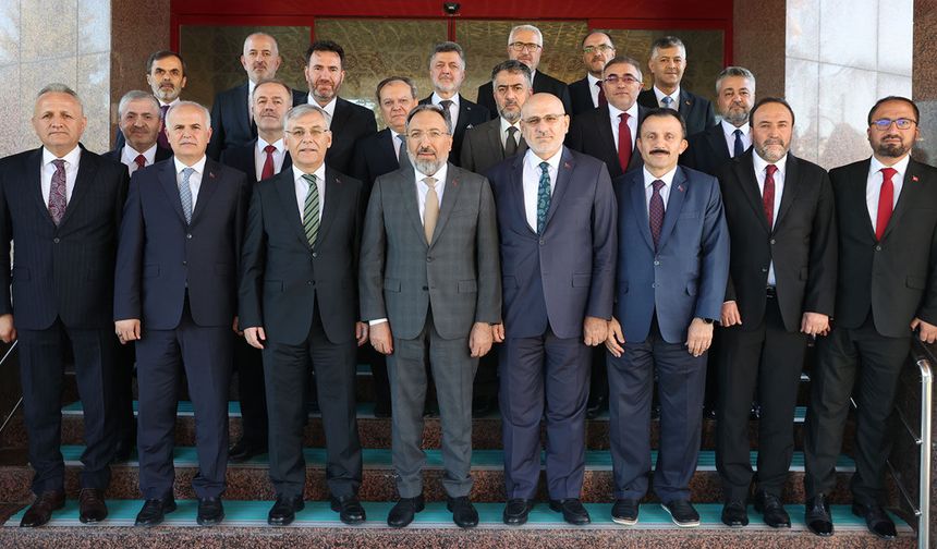 BAŞKAN ARPAGUŞ, YENİ ATANAN İL MÜFTÜLERİNİ KABUL ETTİ