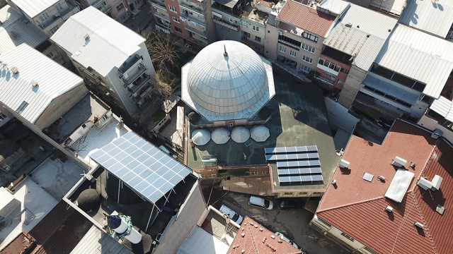 - Mahalle sakinleri bu sistemden son derece memnun

Yeşilyayla Mahalle Muhtarı Mehmet Baş ise şunları kaydetti:

"Camimizin ve Kur’an kursunun ihtiyaçlarını karşılıyoruz. Ayrıca mahalle sakinlerimizde bu uygulamadan memnun olduklarını ifade etmektedirler. Zaman zaman bu sistemi nasıl kurduğumuz konusunda fikir soran camiler oldu ben her caminin böyle bir sistem kurmalarını tavsiye ediyorum.”