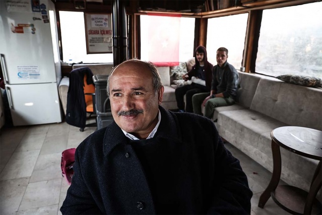 Kimsesizlere iş bulan imam hatip Emin Kır'ın gayreti takdire şayan