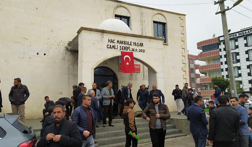 makbule-yaşar-camii-22