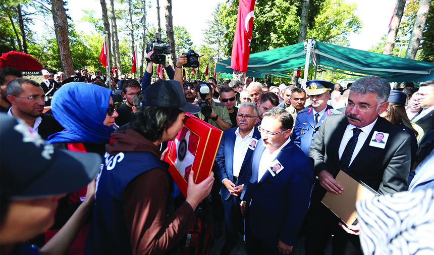 Şehit Polis Memuru Akpınar, Kayseri’de ebediyete uğurlandı (11)
