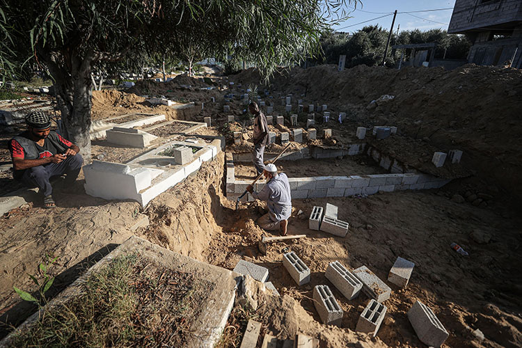Gazze'deki mezarlık görevlisi Gördüğüm çocuk cesetleri nedeniyle uyuyamıyorum (2)