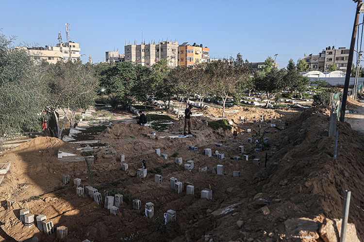 Gazze'deki mezarlık görevlisi Gördüğüm çocuk cesetleri nedeniyle uyuyamıyorum (4)