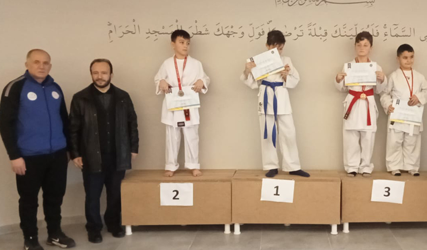Bursa Müftülük Spor Karate 22