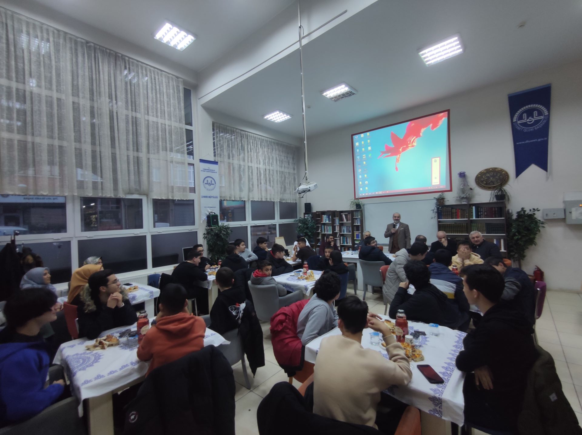 Din İşleri Uzmanı Dr. Halil Kılıç, Çankırı'da Ramazan Coşkusunu Yaşattı (4)