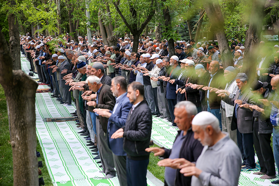 2024.05.03 Konya'daki Tarihi Namazgahta Yağmur Ve Şükür Duası Yapıldı (1)