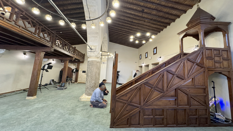 Hatay'da Depremlerde Aldığı Hasarın Ardından Restore Edilen Cami Ibadete Açıldı 2