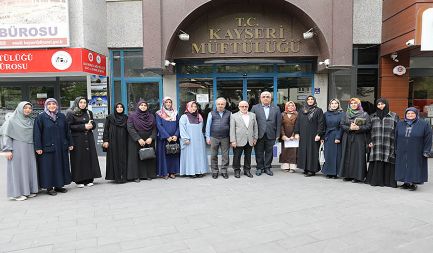Kayseri Kadın Din Görevlileri Yarışma 11