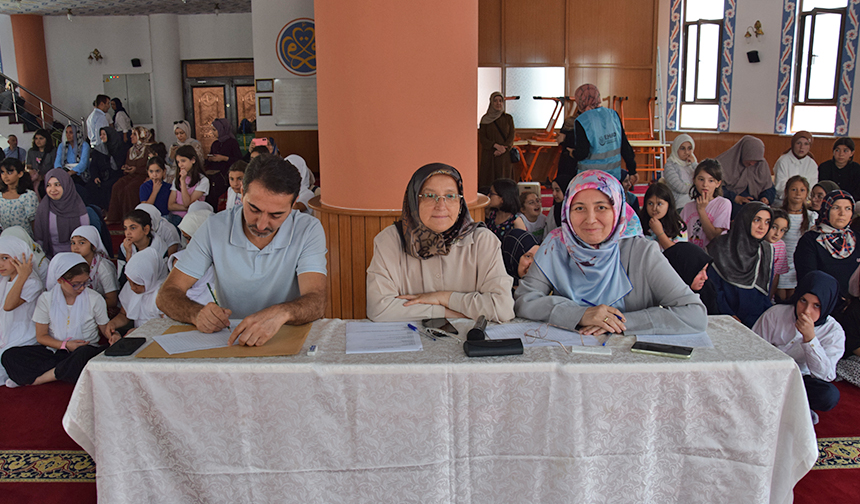 Giresun’da Yaz Kur’an Kursları Bilgide Yarıştı 03