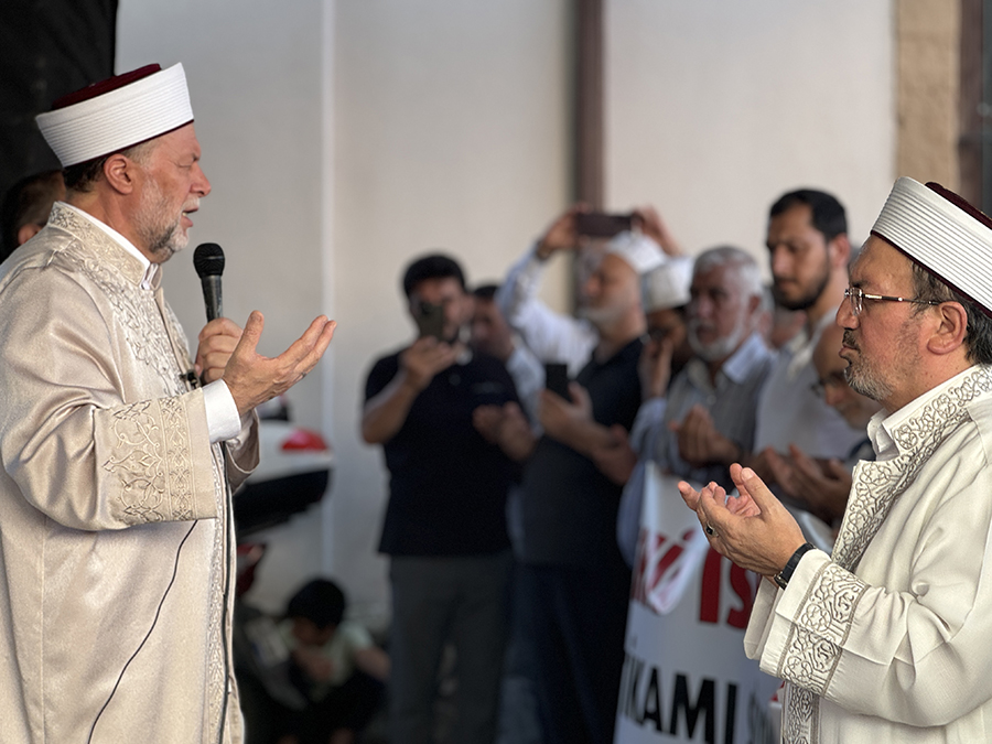 Sakarya'da Heniyye İçin Dua Edildi (5)