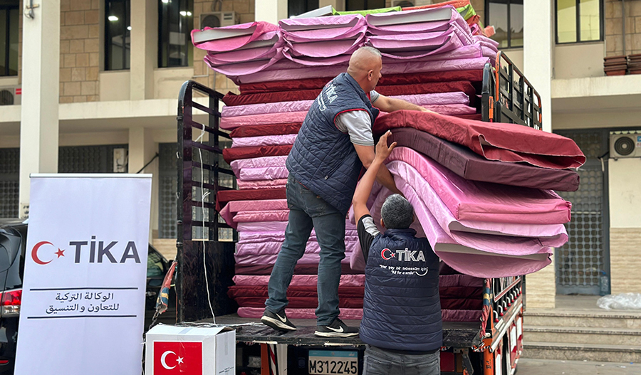 Ti̇ka, Lübnan'da Insani Yardım Malzemesi Dağıttı (3)