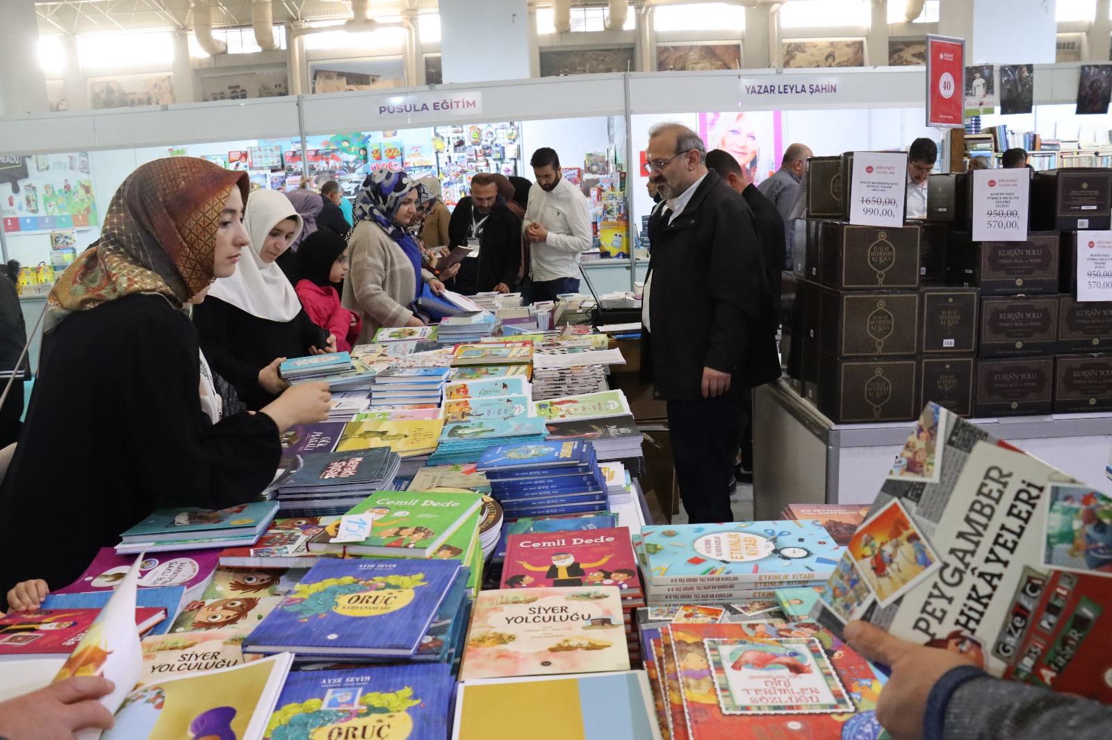 Kitap Fuarında Diyanet Yayınlarına Yoğun İlgi1