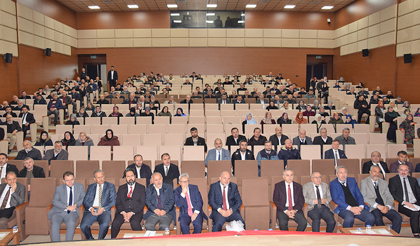 Prof. Dr. Karslı İnsanoğlu Anlam Krizi Içinde Ömrünü Tüketiyor 4