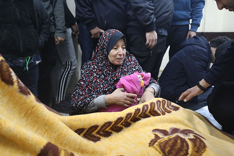 İsrail'in, Ateşkesin Duyurulmasından Sonra Gazze'de Düzenlediği Saldırılarda 99 Kişi Hayatını Kaybetti (2)