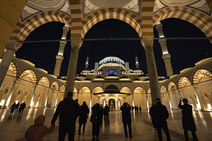 2025.01.02 İstanbul Büyük Çamlıca Camii'nde Regaip Kandili (12)