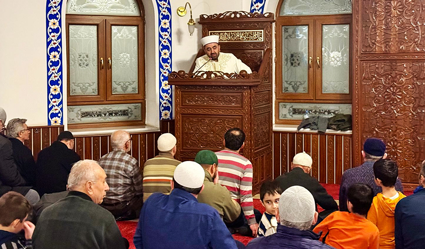 Kayseri Ramazan Cami Çocuk 33