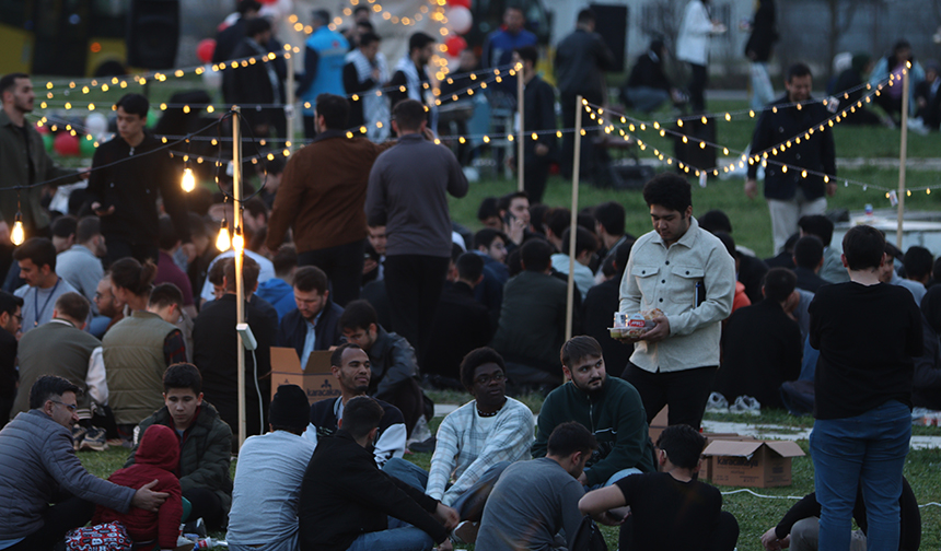 Uludağ Üniversitesi Iftar 33