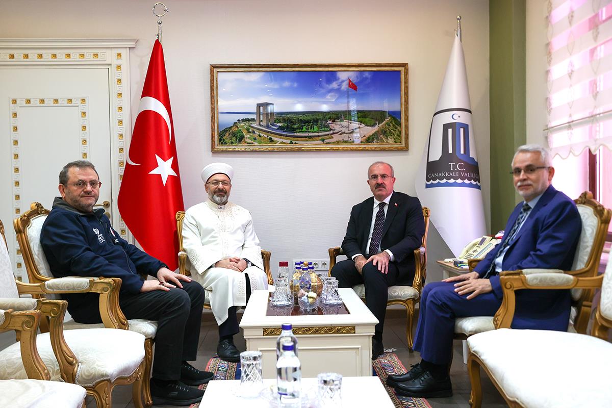 Başkan Erbaş, Çanakkale Valiliğini Ziyaret Etti (1)