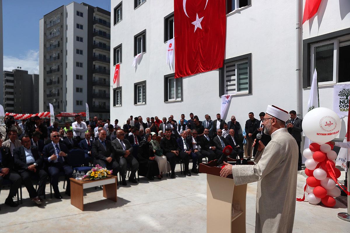 Erbaş Dünya, Kur'an'ın Hikmetine Muhtaç (2)