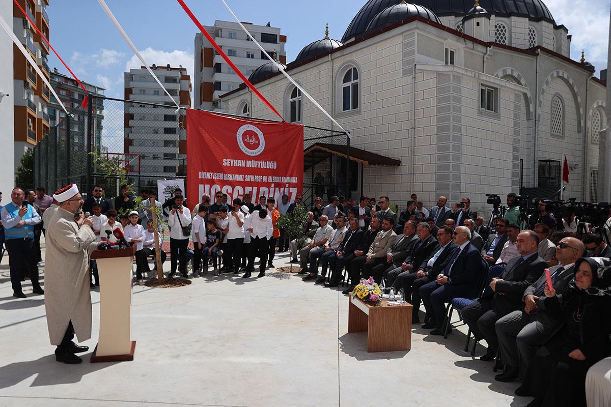 Erbaş Dünya, Kur'an'ın Hikmetine Muhtaç (3)