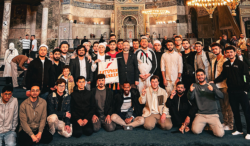 Estü Diyanet Gençlik 33