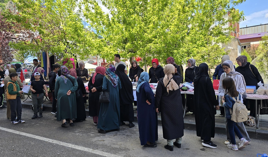 Alucra’da Filistin Yararına Kermes Düzenlendi 3