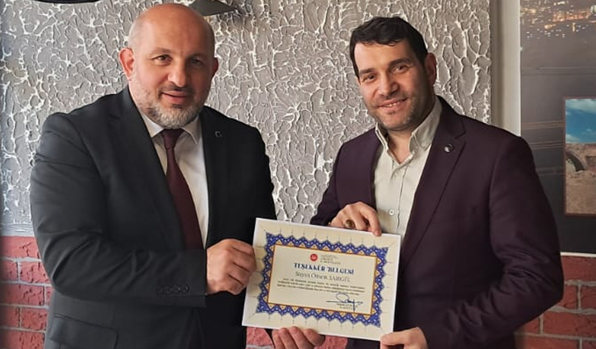 Hatimle Teravih Namazı Kıldıran Din Görevlilerine “Teşekkür Belgesi” 10