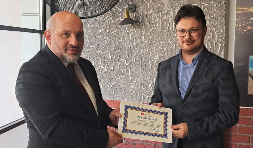 Hatimle Teravih Namazı Kıldıran Din Görevlilerine “Teşekkür Belgesi” 8
