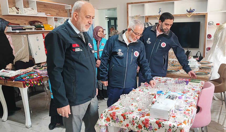 Isparta Kermes 33