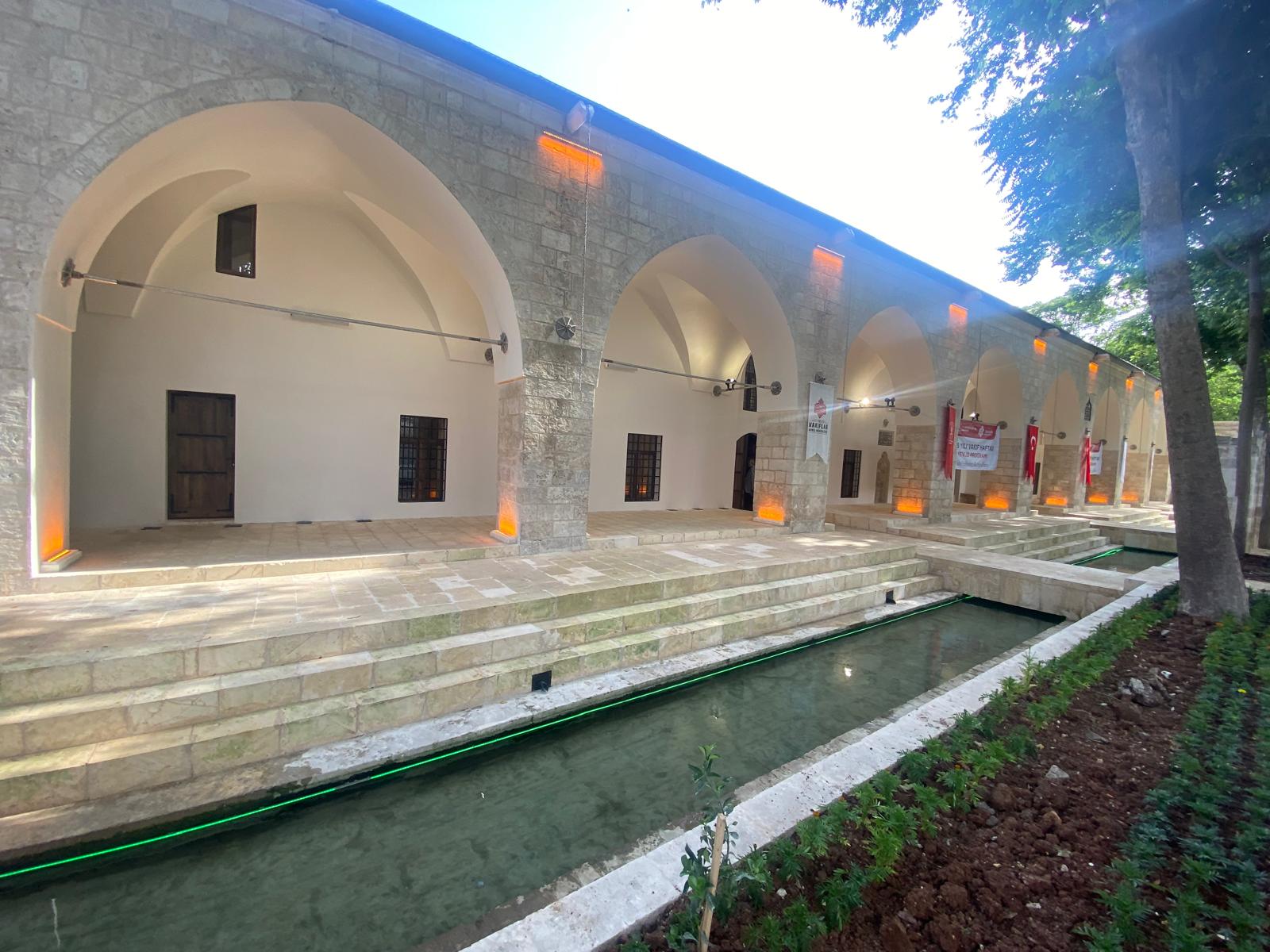 Tarihi Hasan Paşa Camii İbadete Açıldı1
