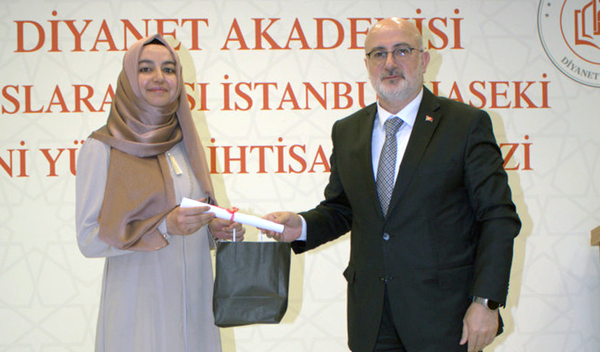 Uluslararası İstanbul Haseki Dini Yüksek İhtisas Merkezi 37. Dönem Kursiyerleri Mezun Oldu02