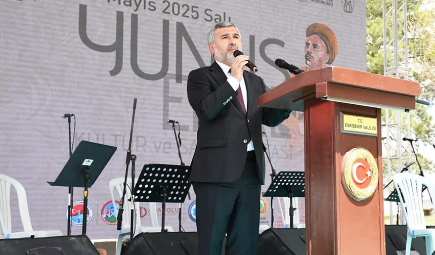 Yunus Emre Anıldı 22