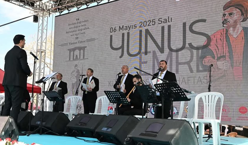 Yunus Emre Anıldı 33
