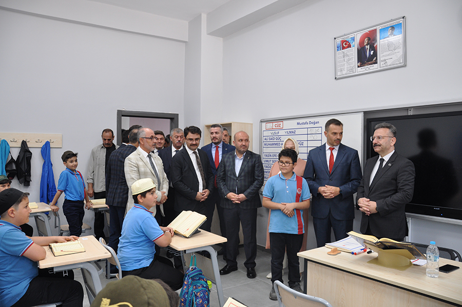 Eskişehir Anadolu İmam Hatip Lisesi Törenle Açıldı (2)
