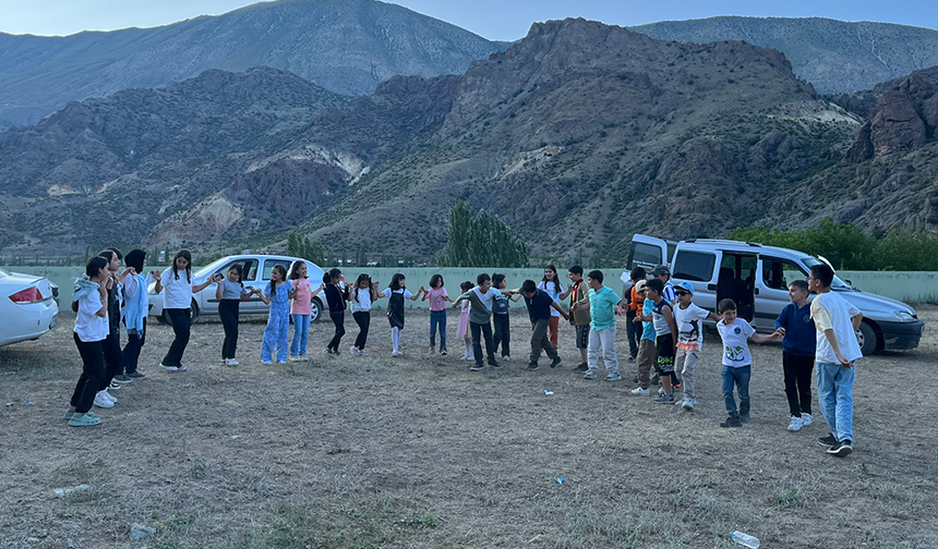 Olur Gençlik 22