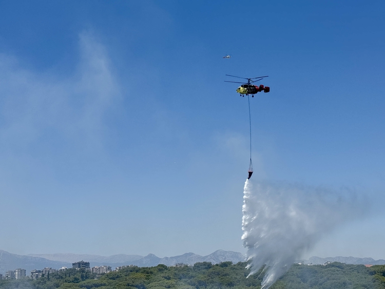 Antalya'da Son Bir Haftada Çıkan 37 Orman Yangınında 52 Hektarlık Alan Zarar Gördü 2