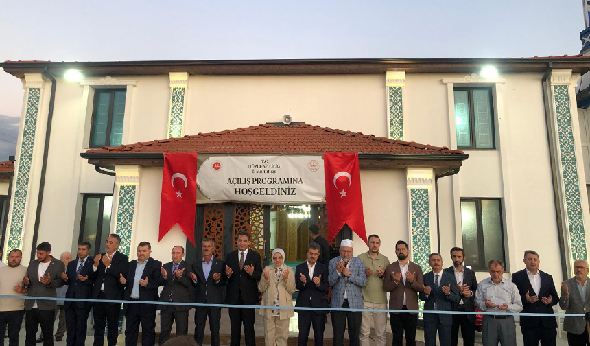 Camiaçılış 11