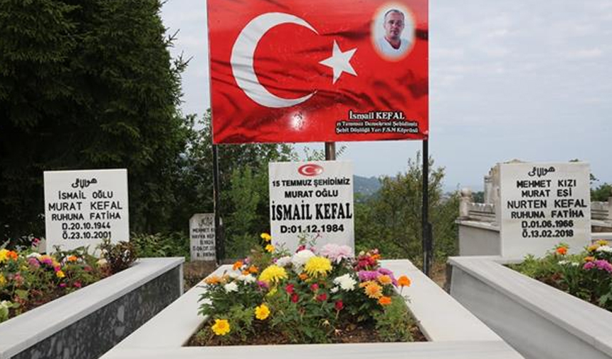 Öğrenciler 15 Temmuz Şehidini Rahmetle Andı 04