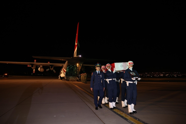 Şehitlerimizi Uğurluyoruz (12)-1