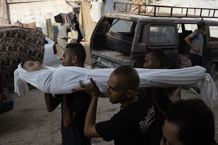 İsrail'in Gazze'ye Sabah Saatlerinde Düzenlediği Saldırılarda 33 Filistinli Yaşamını Yitirdi 3
