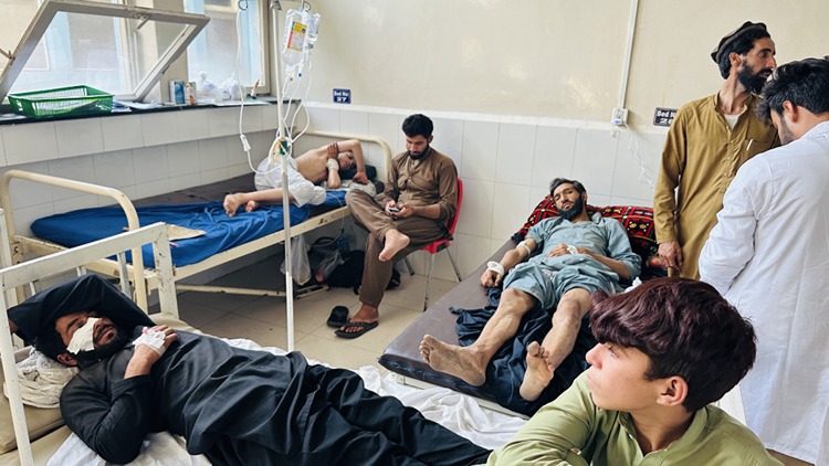 Afganistan'da Meydana Gelen 6 Büyüklüğündeki Depremde 800'Den Fazla Kişi Yaşamını Yitirdi (3)